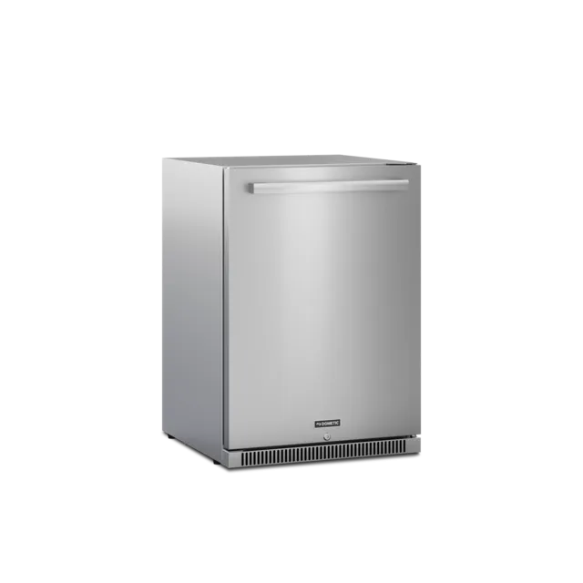 15" Dometic E-Series Refrigerator, Lock, Reversible Hinge