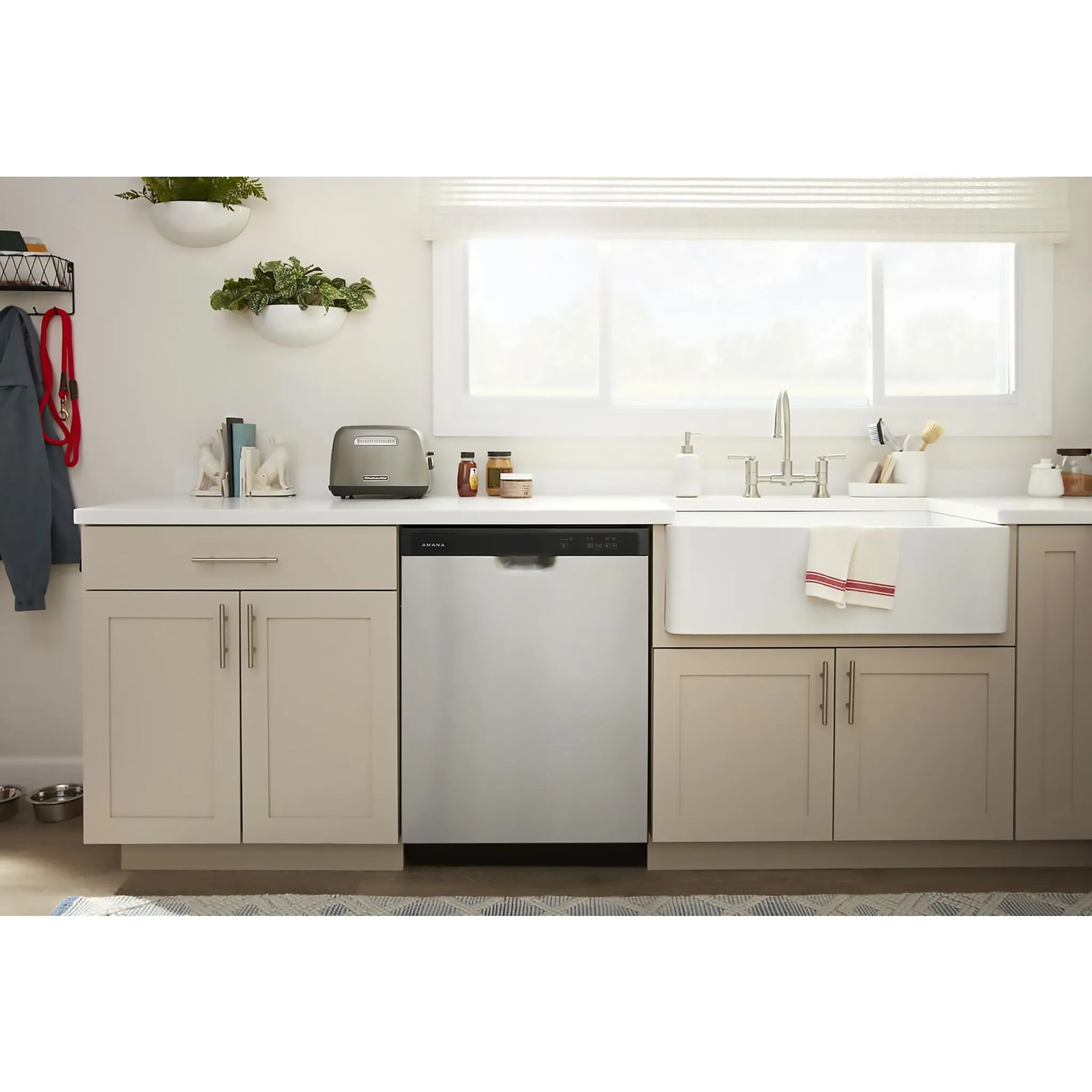 Amana Stainless Steel Dishwaser with Quick Wash Cycle - ADFS2524RS