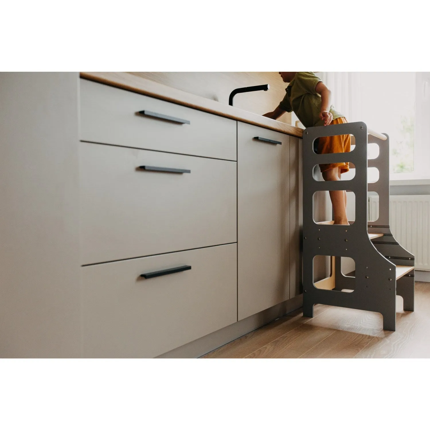 Duck Woodworks Adjustable Kitchen Tower Grey