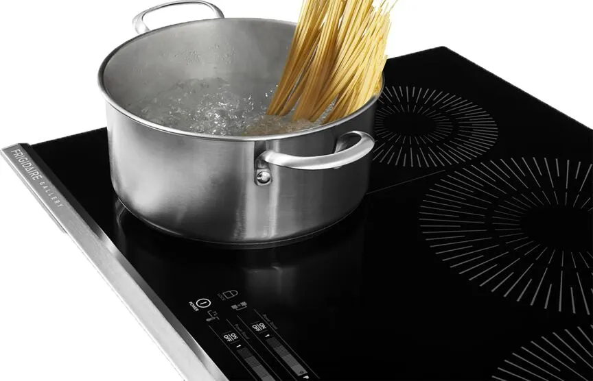 Frigidaire Gallery Black 30" Induction Cooktop - GCCI3067AB