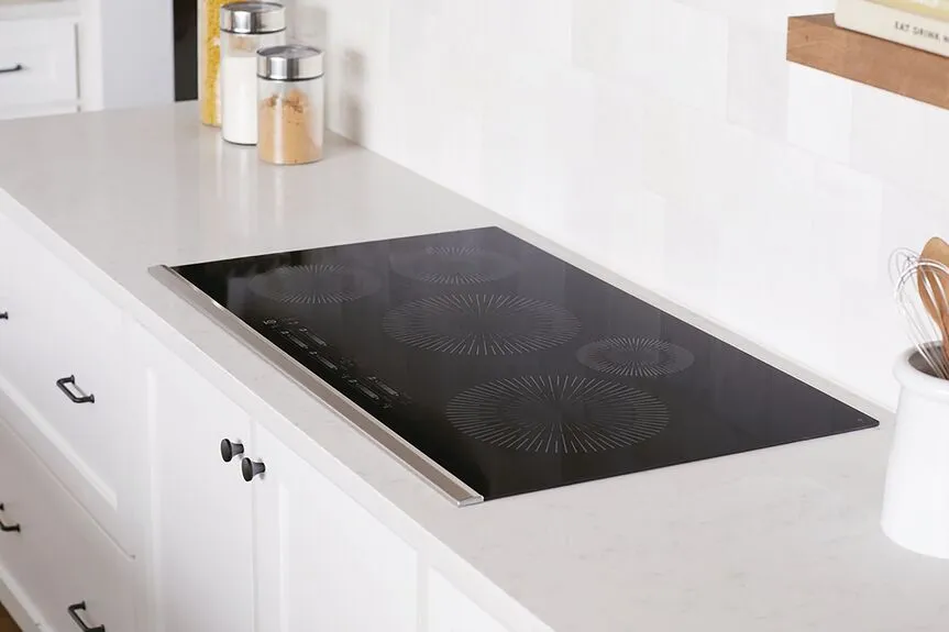 Frigidaire Gallery Black 36" Induction Cooktop - GCCI3667AB