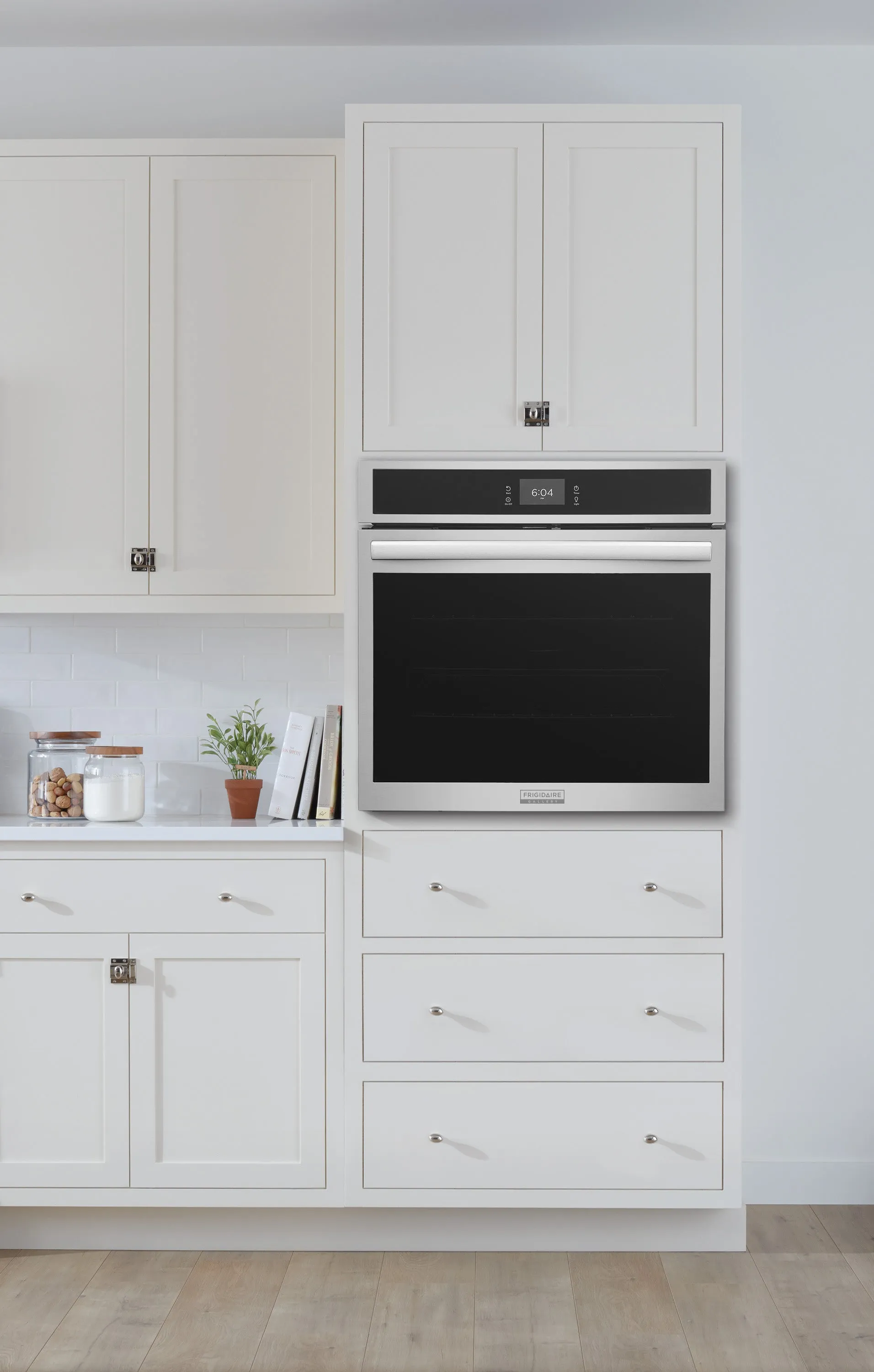 Frigidaire Gallery Smudge-Proof Stainless Steel 30" Single Wall Oven with Total Convection (5.3 Cu. Ft) - GCWS3067AF
