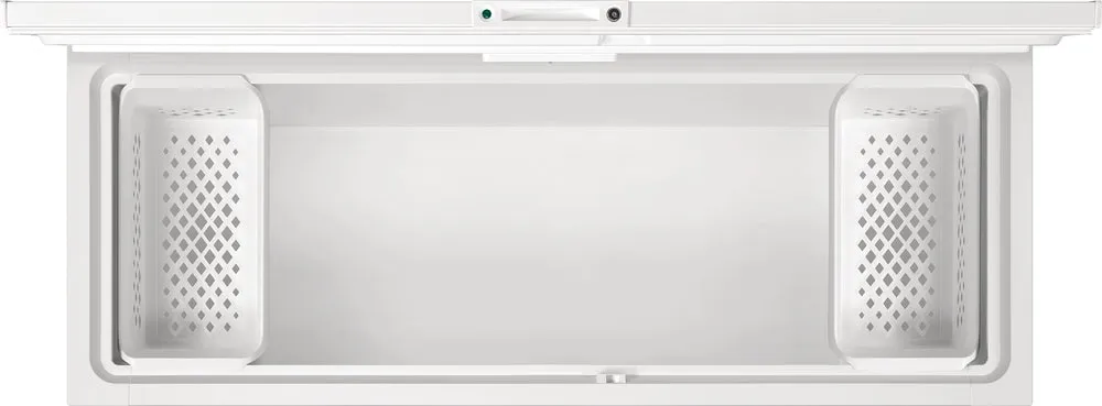 Frigidaire White Chest Freezer Manual Defrost (19.8 Cu. Ft.) - FFCL2042AW