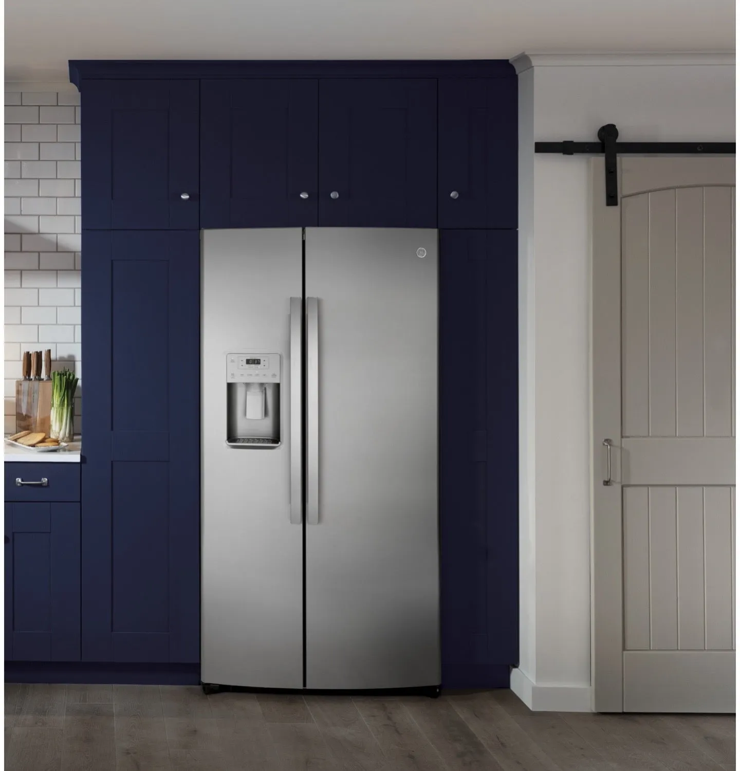 GE Stainless Steel Side-By-Side Refrigerator (25.1 Cu.Ft) - GSS25IYNFS