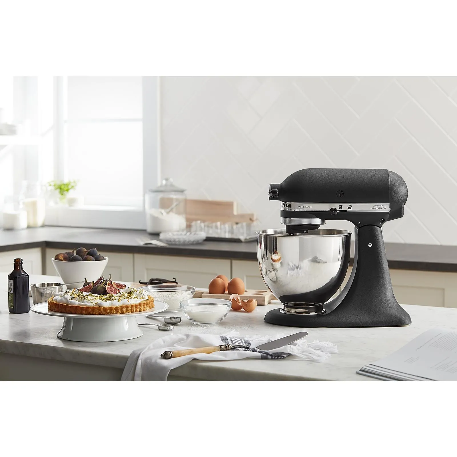 KitchenAid Cast Iron Black Artisan® Series 5 Quart Tilt-Head Stand Mixer - KSM150PSBK