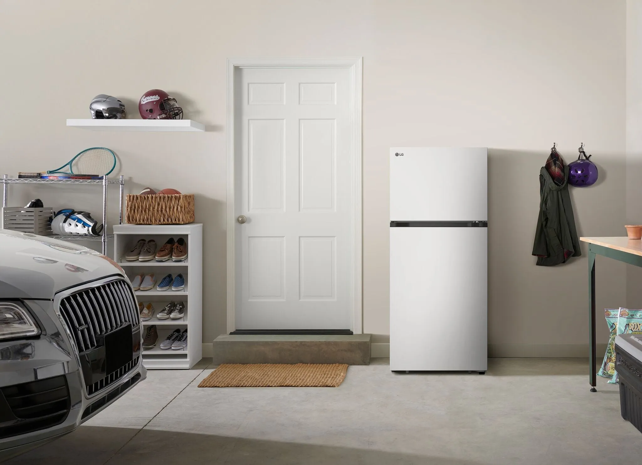 LG WhiteTop Mount Refrigerator (18 cu. ft) - LT18S2100W