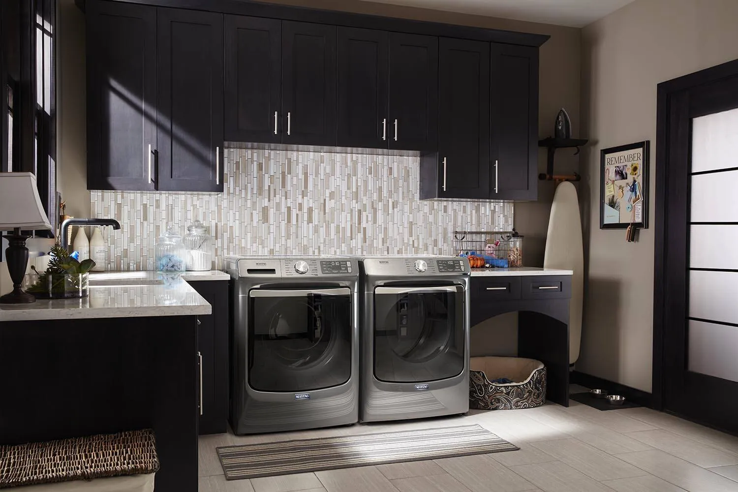 Maytag Metallic Slate Front-Load Washer (5.8 cu. ft.) & Electric Dryer (7.3 cu. ft.) - MHW8630HC/YMED8630HC