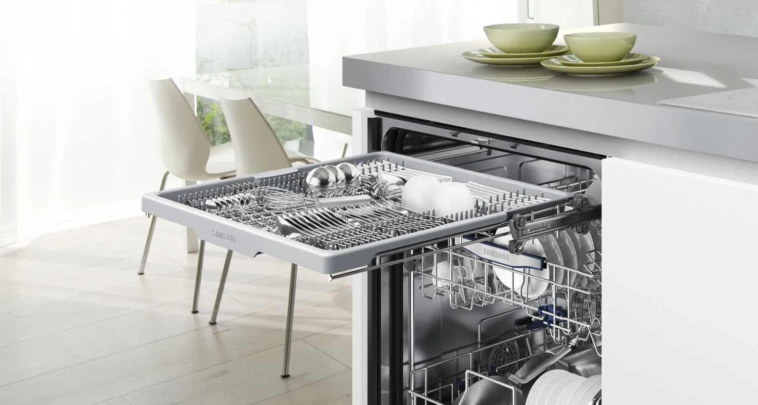 Samsung Black Stainless Steel 24" Dishwasher -	DW80K7050UG/AC