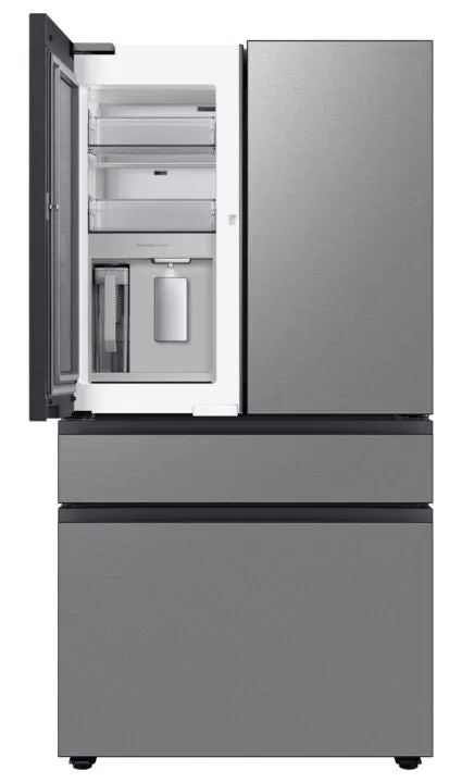 Samsung Stainless Steel BESPOKE 36" 4-Door French-Door Counter-Depth Refrigerator with Beverage Centre (22.8 cu.ft.) - RF23BB8600QLAA