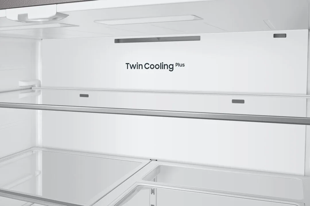 Samsung Stainless Steel BESPOKE 36" Counter-Depth French-Door Refrigerator (23.9 Cu.Ft.) - RF24BB6200QLAA