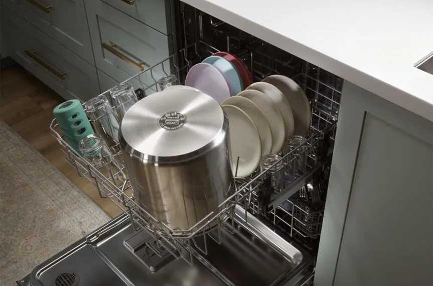 Whirlpool Fingerprint Resistant Stainless Steel Dishwasher with Deep Top Rack (50 dBA) - WDT740SALZ